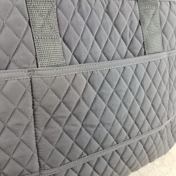 Vera Bradley Carbon Gray Medium Traveler Bag NWT - Picture 5 of 8